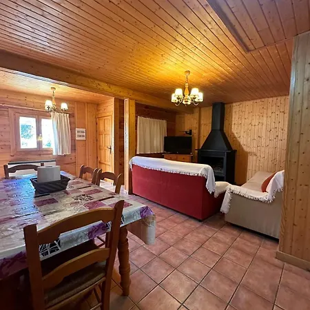 Holiday home Casa De Madera Zumacar Vi